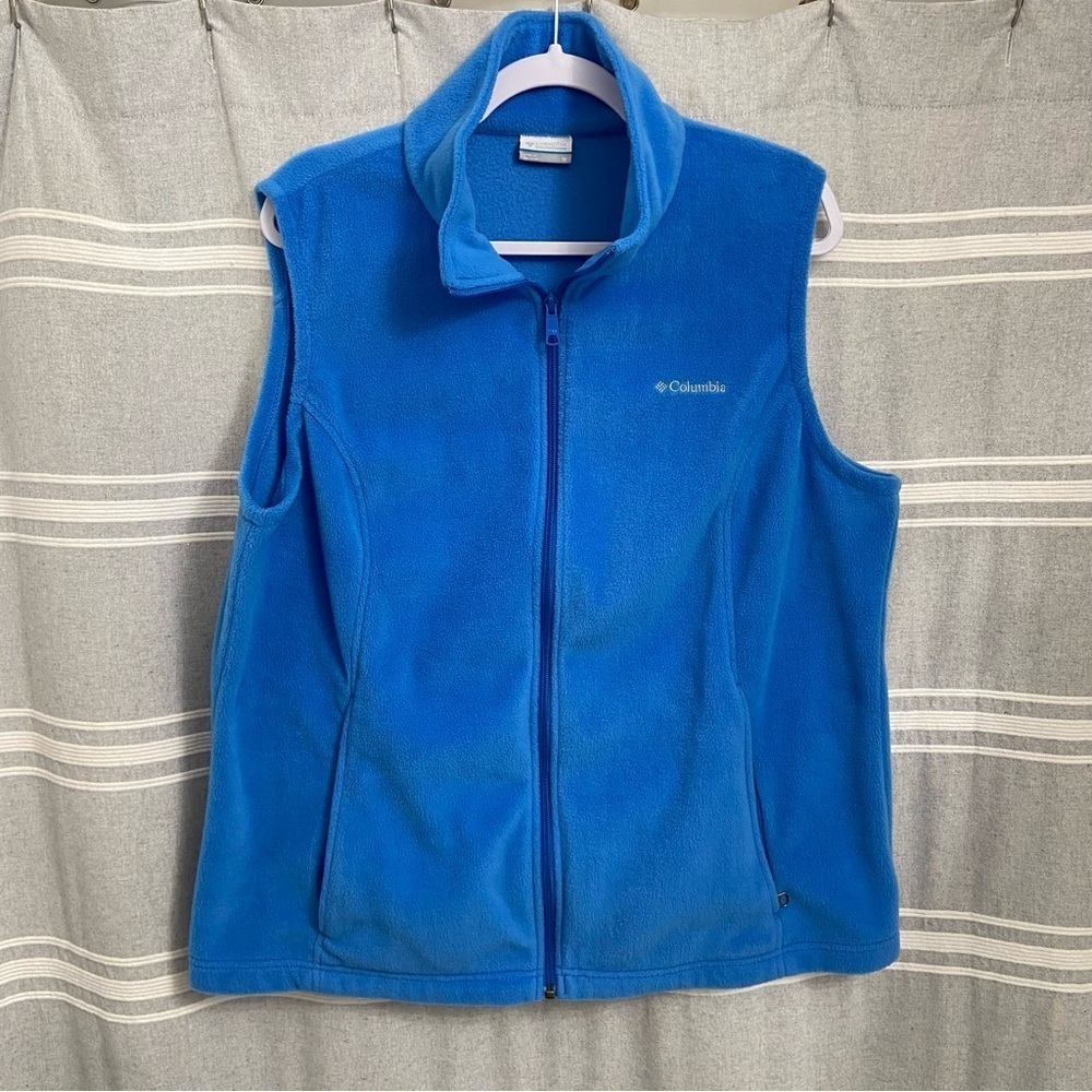 Columbia / Blue Fleece Vest Size 1X